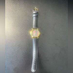 Disney Special Edition Collectors Series Watch Pirates of the Caribbean Skull